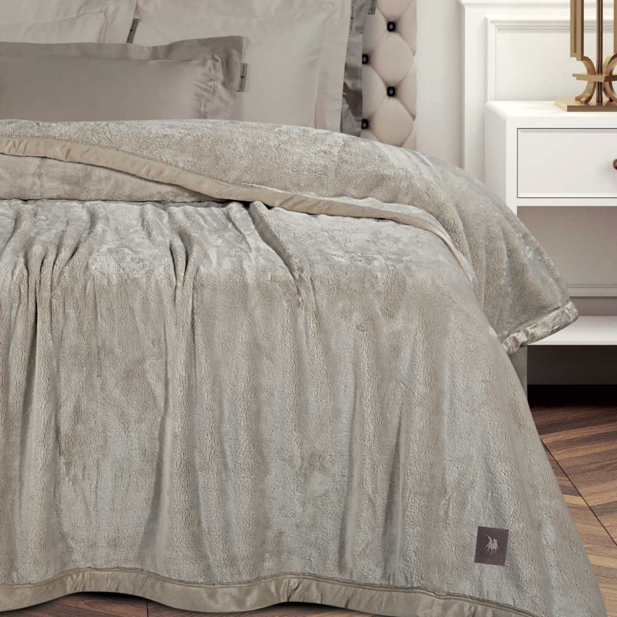 3972 Κουβέρτα Velour King Size Taupe 240X250 Greenwich Polo Club 3972 Κουβέρτα Velour King Size Taupe 240X250 Greenwich Polo Club