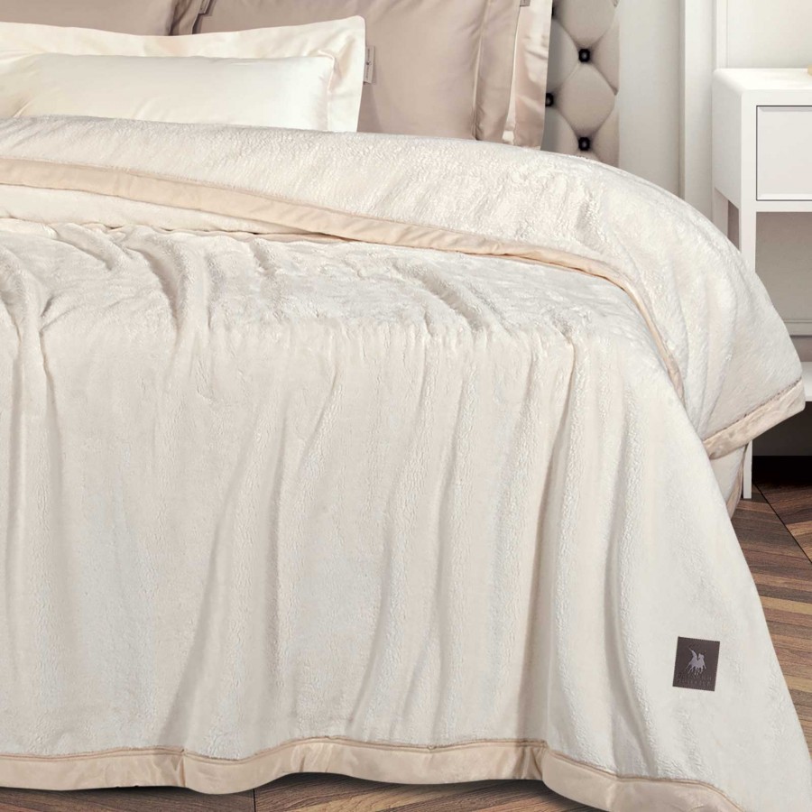 3974 Κουβέρτα Velour King Size Royal White 240X250 Greenwich Polo Club