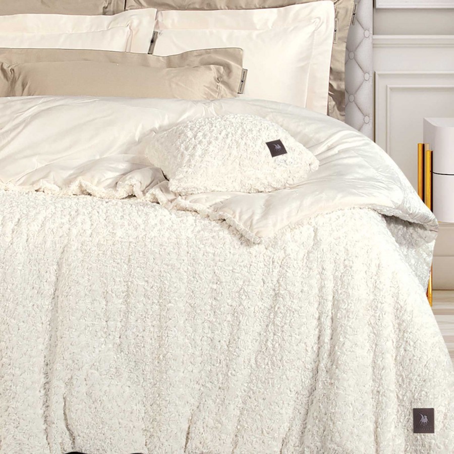 3959 Κουβερτοπάπλωμα Rabbit Faux Fur King Size White 240X250 Greenwich Polo Club 3959 Κουβερτοπάπλωμα Rabbit Faux Fur King Size White 240X250 Greenwich Polo Club