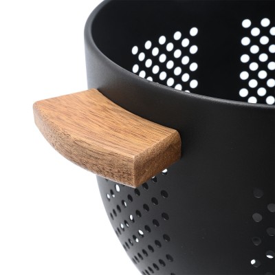 ESTIA ΣΟΥΡΩΤΗΡΙ ΖΥΜΑΡΙΚΩΝ ALLURE ΜΕΤΑΛΛΙΚΟ 22cm ΜΕ ΞΥΛΙΝΕΣ ΛΑΒΕΣ ΜΑΥΡΟ ESTIA ΣΟΥΡΩΤΗΡΙ ΖΥΜΑΡΙΚΩΝ ALLURE ΜΕΤΑΛΛΙΚΟ 22cm ΜΕ ΞΥΛΙΝΕΣ ΛΑΒΕΣ ΜΑΥΡΟ