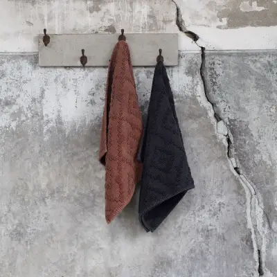Aztec 60x90 dark pink πατάκι μπάνιου Sealskin Aztec 60x90 dark pink πατάκι μπάνιου Sealskin